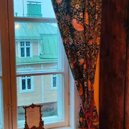 Homestay Viinikan Taehti Lemmikkiystaevaellinen Kotimajoitus